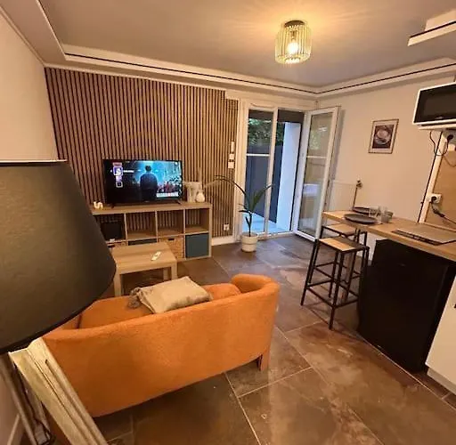 La Terrasse Abritee Et Son Daire *